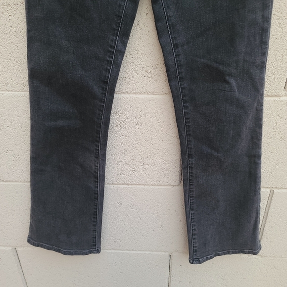 Madewell | Cali Demi-Boot Jeans in Bellspring Wash: Button-Front Edition Size 23 - Picture 6 of 13